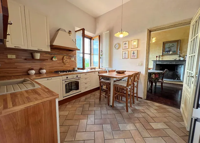 Casa Al Cerchio - Luxury With View & Free Private Parking Lejlighed